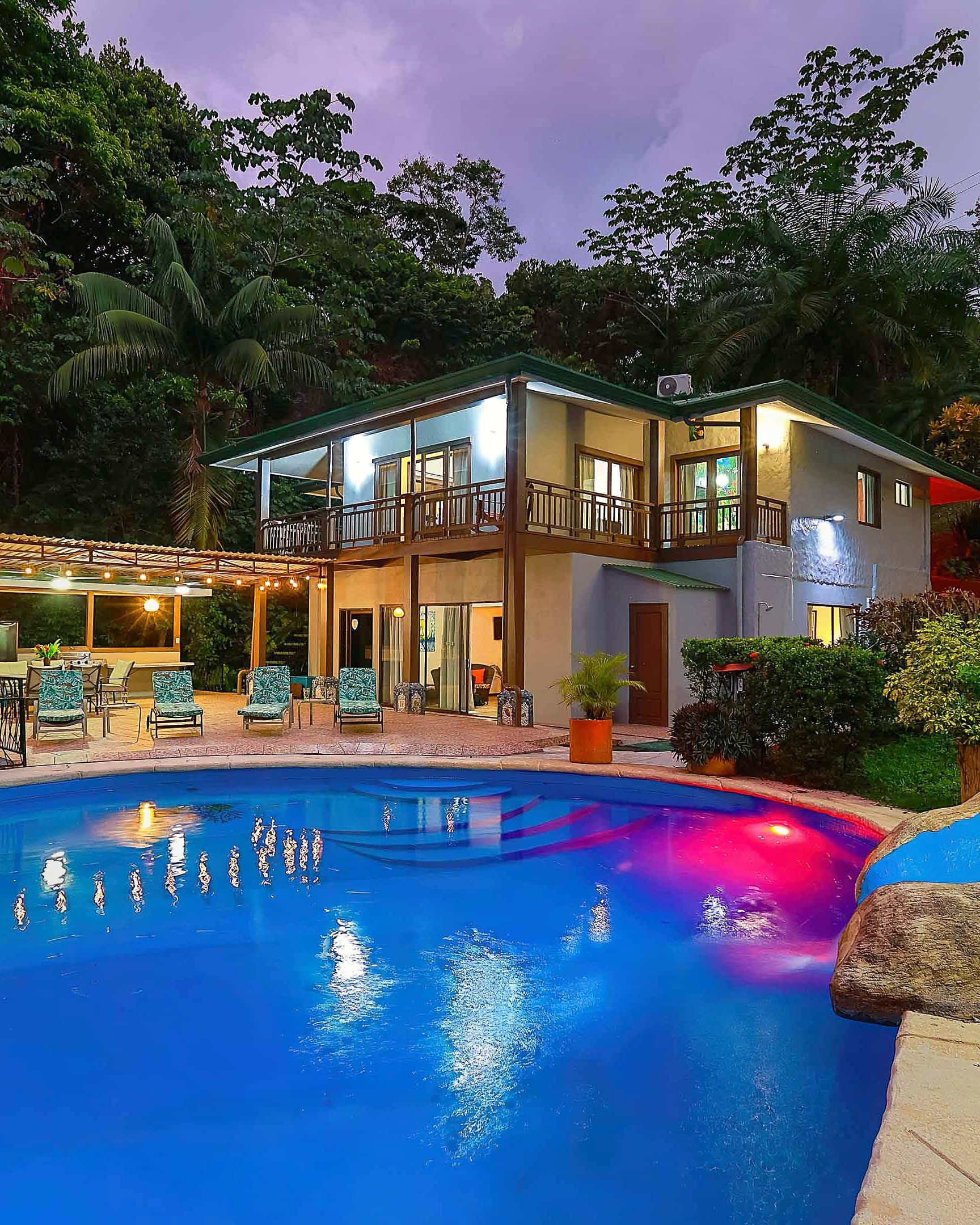By night, it's another house.